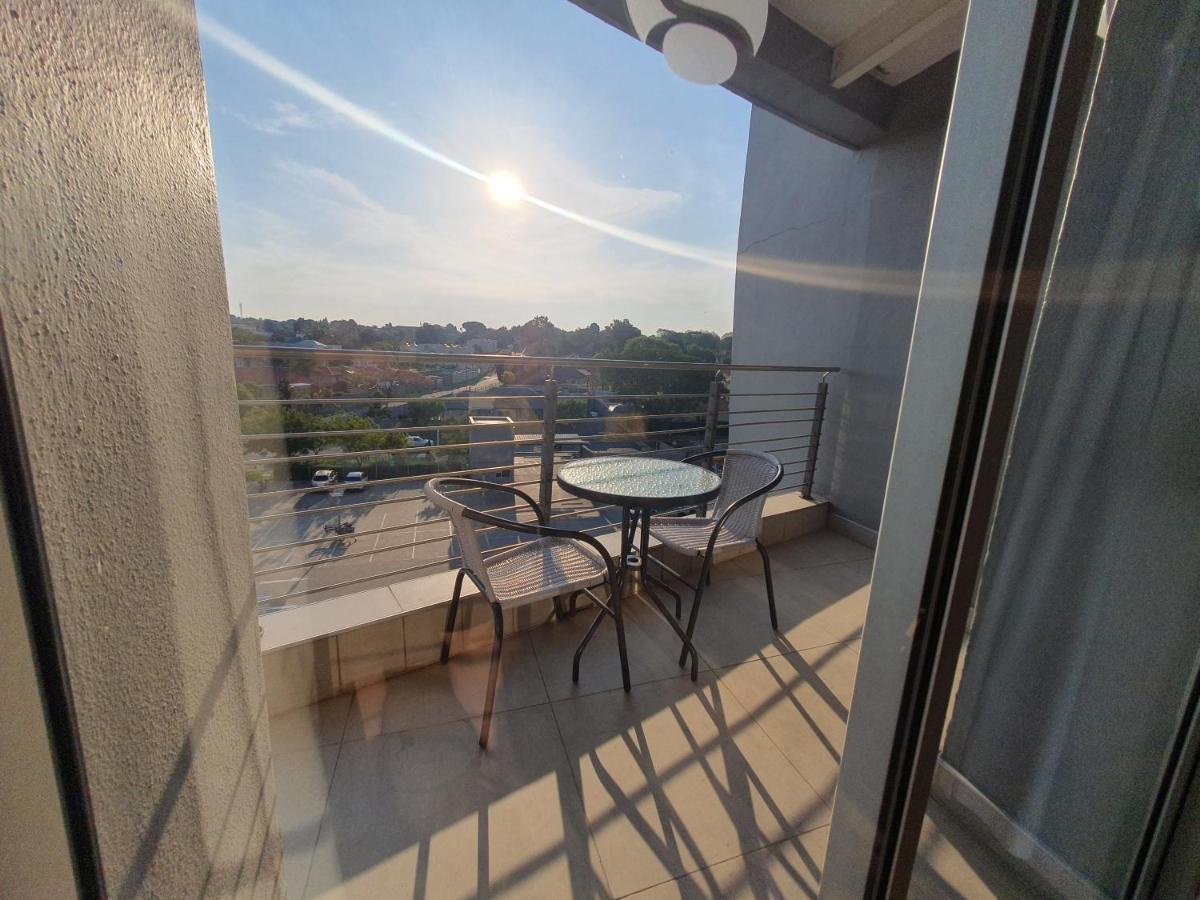 Unit 26, Genesis Lägenhet Johannesburg Exteriör bild